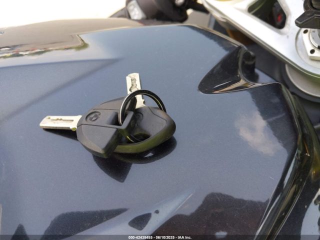 2010 BMW S 1000 WB1051705AZV40743 Photo 10