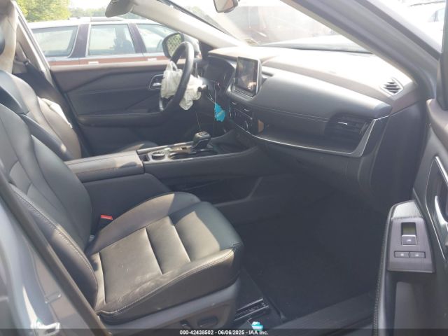 2021 NISSAN ROGUE 5N1AT3CB8MC842580 Photo 4
