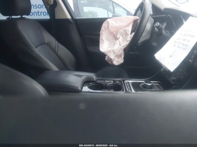 2017 JAGUAR XE SAJAR4BG6HA978750 Photo 4