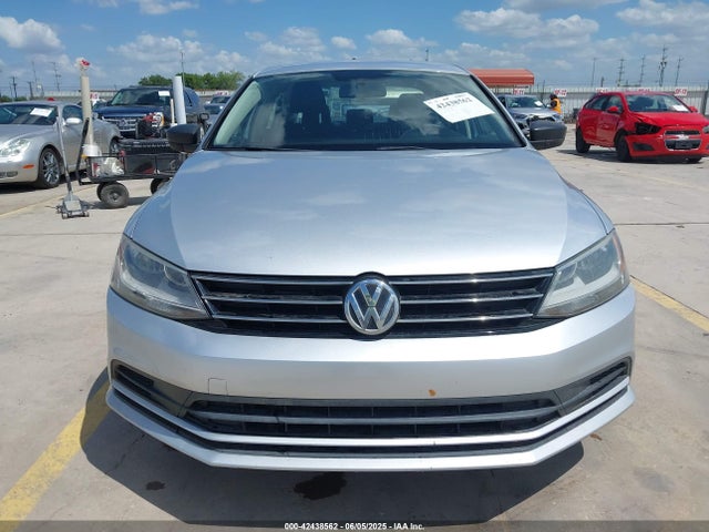3VW2K7AJ3FM304784 Volkswagen 2015