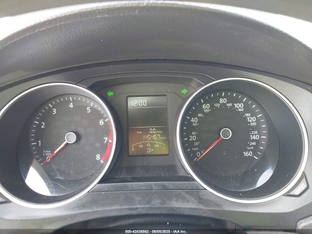 3VW2K7AJ3FM304784 Volkswagen 2015