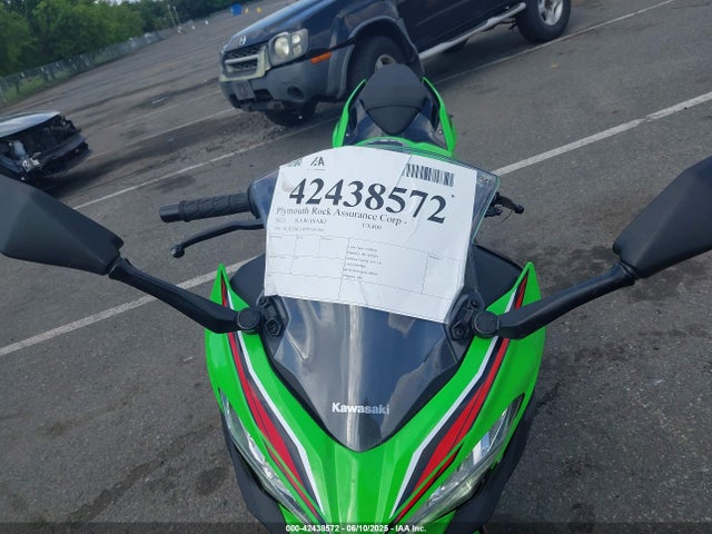 JKAEXKG18PDAS1464 Kawasaki Ninja 400