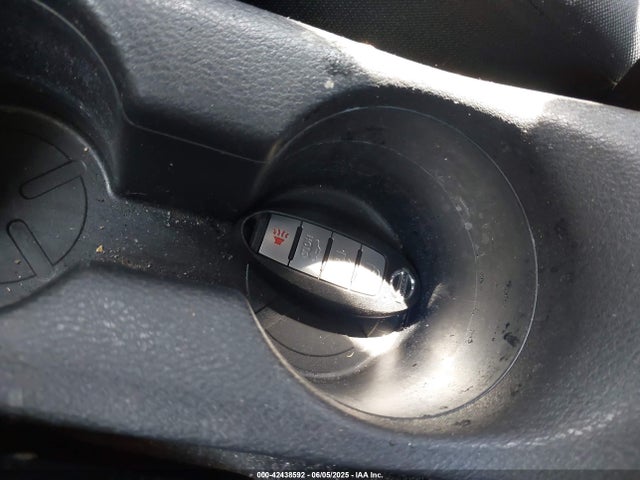Nissan Versa 2020 3N1CN8DV9LL815780 Image 11