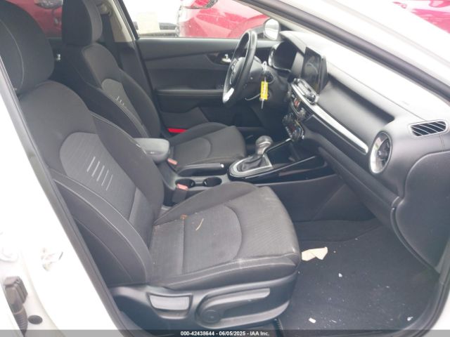 2019 KIA FORTE 3KPF34ADXKE043023 Photo 4