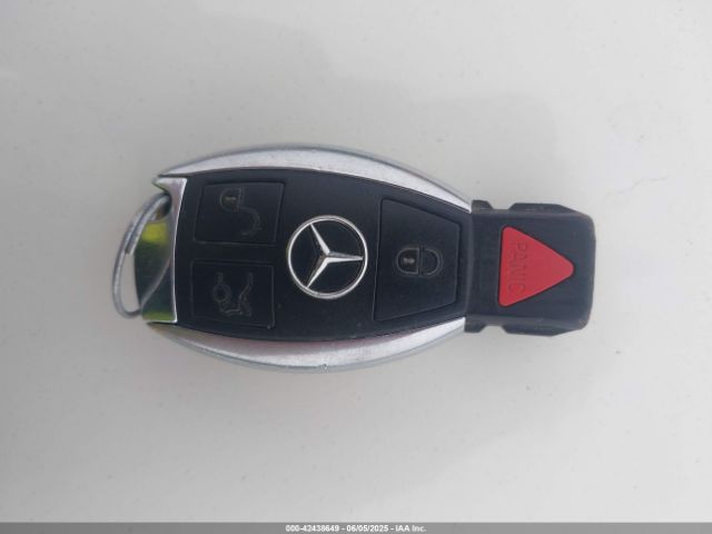 55SWF4JB7FU056039 Mercedes-Benz C 300 Luxury/sport