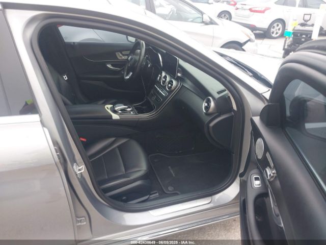 55SWF4JB7FU056039 Mercedes-Benz C 300 Luxury/sport