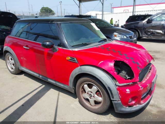 2011 MINI COOPER WMWSU3C54BT098017