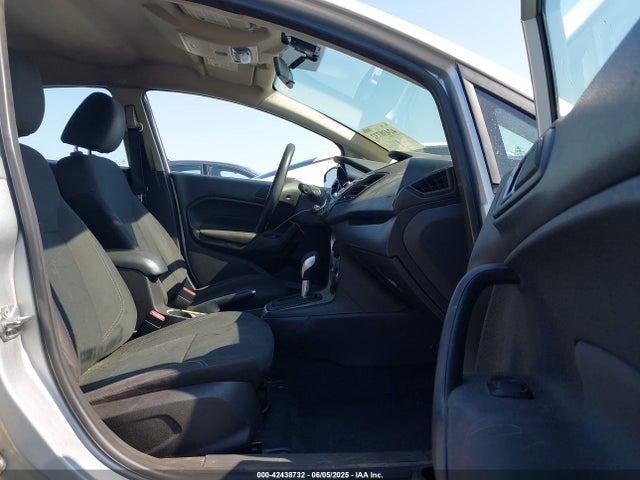3FADP4BJ9FM164191 Ford 2015