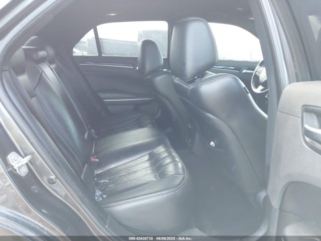 2019 CHRYSLER 300 2C3CCABG3KH562921 Photo 7