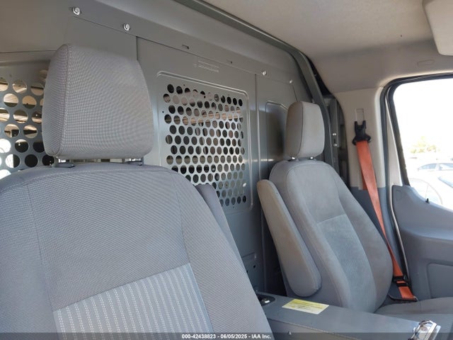 1FTYE2YMXKKA37989 Ford Transit