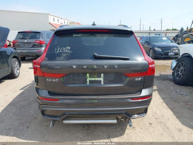 YV4M12RC0S1172417 Volvo Xc60 B5 Plus