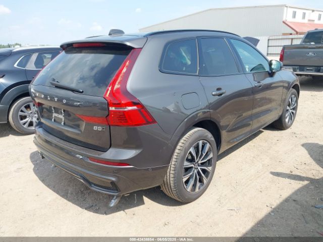 2025 VOLVO XC60 YV4M12RC0S1172417 Photo 3