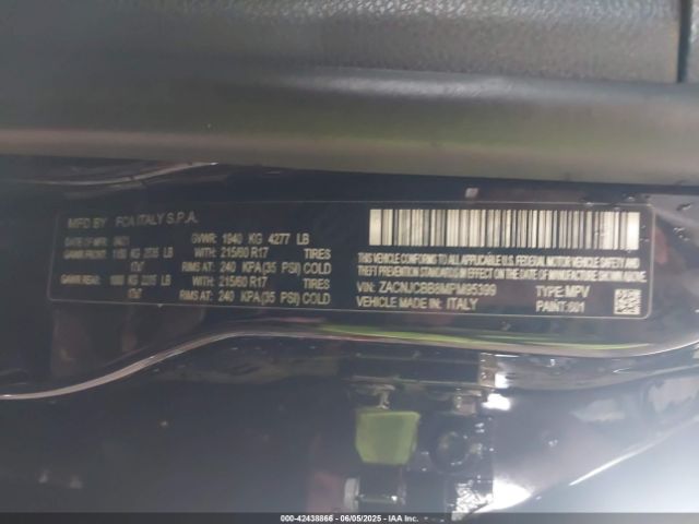 2021 JEEP RENEGADE ZACNJCBB8MPM95399 Photo 8