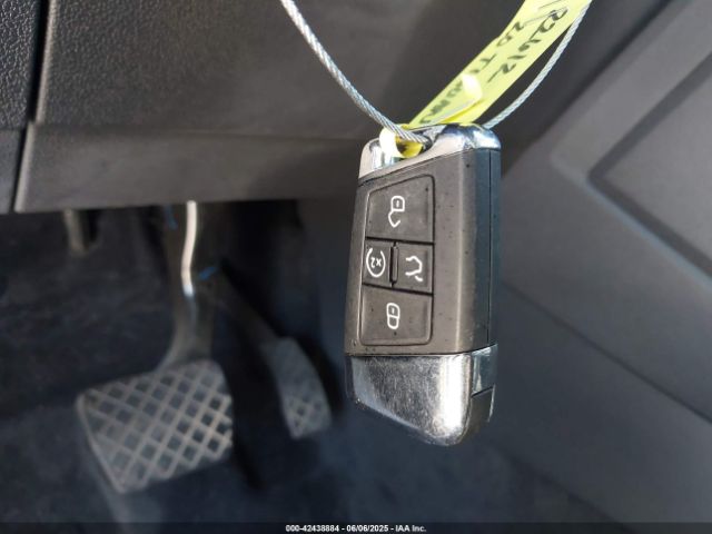 3VV3B7AX3LM125847 Volkswagen 2020