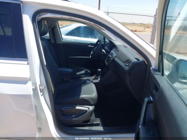3VV3B7AX3LM125847 Volkswagen 2020