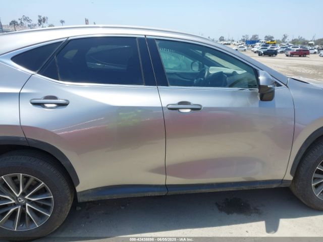 2T2GGCEZ1NC008202 Lexus Nx 350 Premium