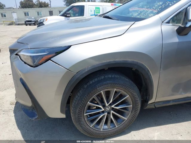 2T2GGCEZ1NC008202 Lexus Nx 350 Premium
