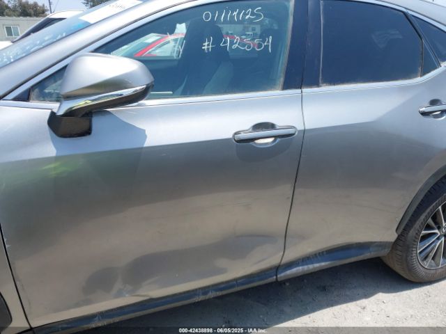 2T2GGCEZ1NC008202 Lexus Nx 350 Premium