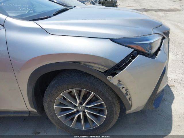 2T2GGCEZ1NC008202 Lexus Nx 350 Premium