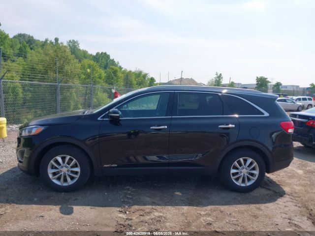 5XYPGDA54GG155909 KIA Sorento 3.3l Lx