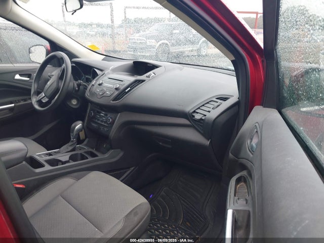 1FMCU0GD5JUA06845 Ford ESCAPE SE