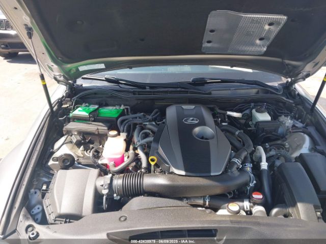 2016 LEXUS IS 200T JTHBA1D21G5009597 Photo 9
