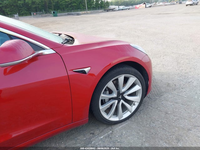 2018 TESLA MODEL 3 5YJ3E1EB2JF122411 Photo 5