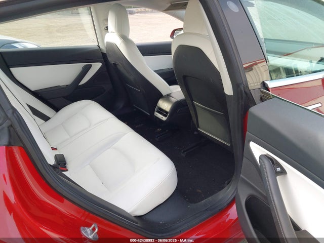 2018 TESLA MODEL 3 5YJ3E1EB2JF122411 Photo 7