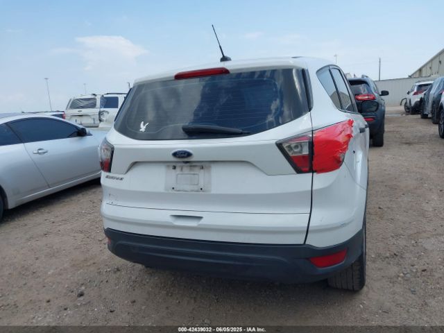 1FMCU0F78HUA45757 Ford ESCAPE S