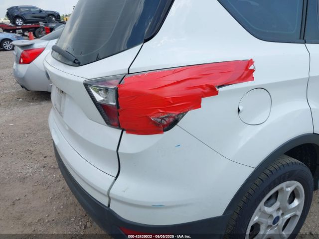1FMCU0F78HUA45757 Ford ESCAPE S