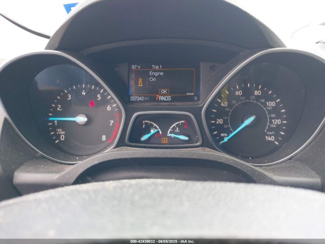 1FMCU0F78HUA45757 Ford ESCAPE S