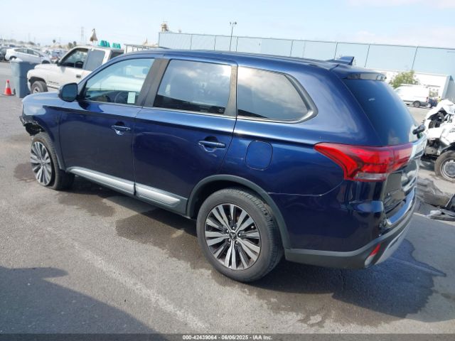 2019 MITSUBISHI OUTLANDER JA4AZ3A3XKZ044195 Photo 2