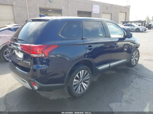 2019 MITSUBISHI OUTLANDER JA4AZ3A3XKZ044195 Photo 3