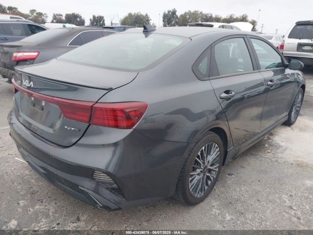 2023 KIA FORTE 3KPF54AD9PE679059 Photo 3