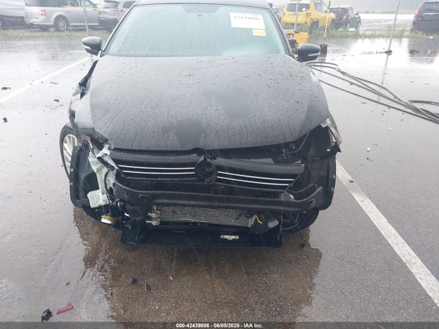3VWL07AJXEM423022 Volkswagen Jetta 1.8t Sel