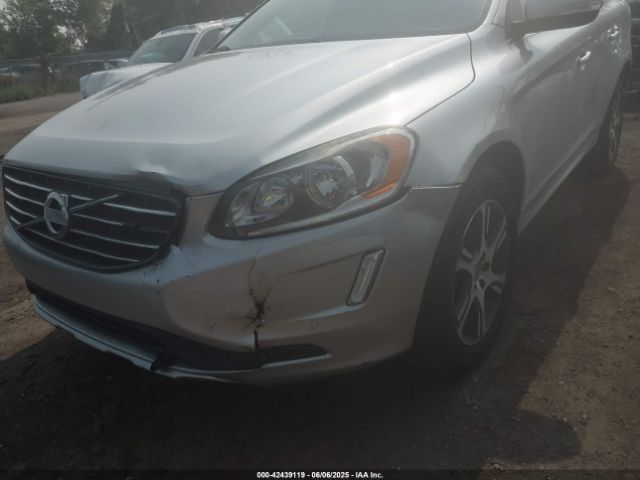 2015 VOLVO XC60 YV4902RC8F2588188 Photo 5