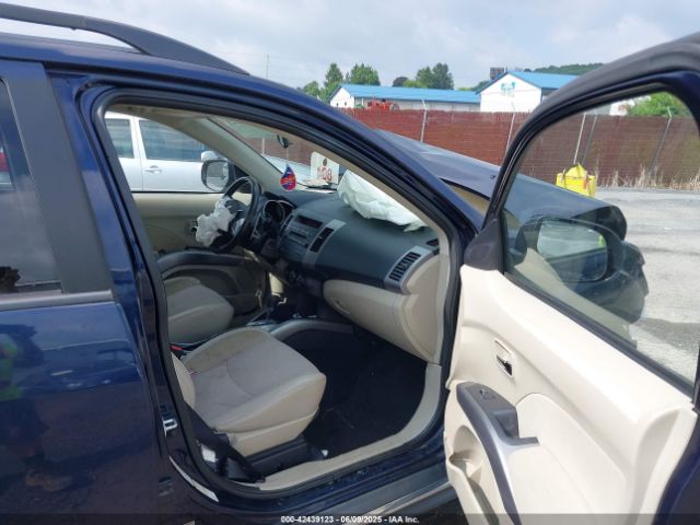 2011 MITSUBISHI OUTLANDER JA4JT3AW7BU016749 Photo 4
