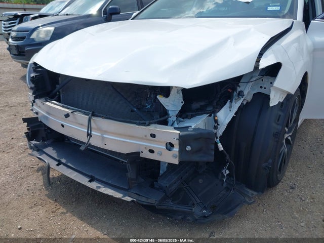 4T1G11AK1RU240421 Toyota CAMRY SE
