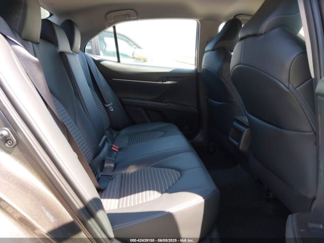 2021 TOYOTA CAMRY 4T1G11AK6MU485403 Photo 7