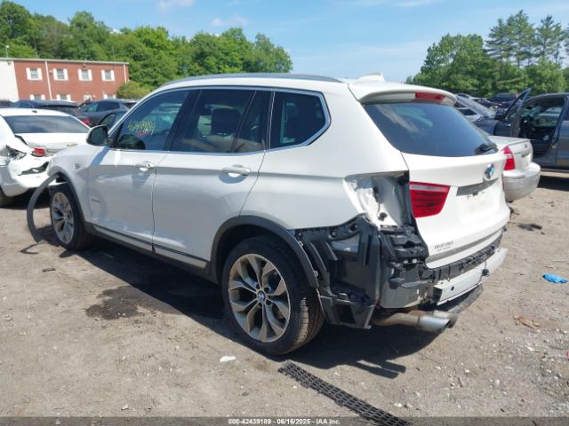 2017 BMW X3 5UXWX9C51H0T05633 Photo 2