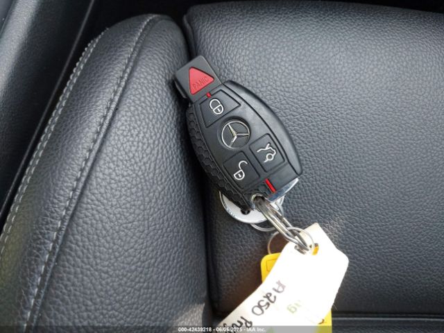 2016 MERCEDES-BENZ CLA 250 WDDSJ4GBXGN377751 Photo 10