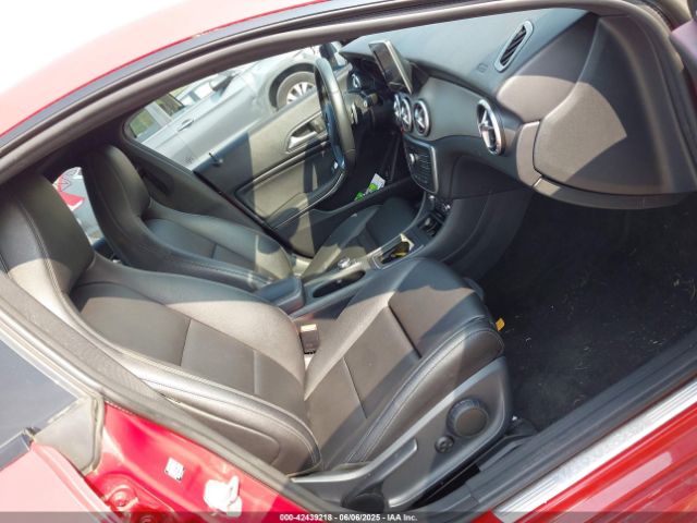 2016 MERCEDES-BENZ CLA 250 WDDSJ4GBXGN377751 Photo 4