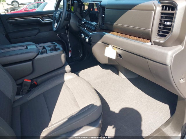 3GTPUBEKXRG251075 GMC l3b