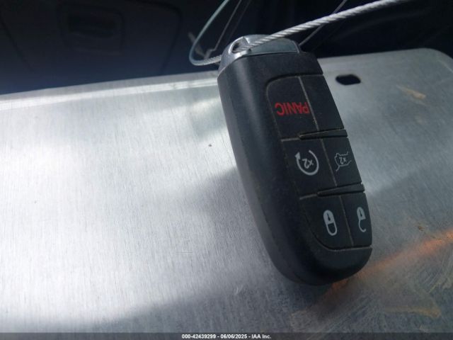 2016 JEEP CHEROKEE 1C4PJLCS2GW108279 Photo 10