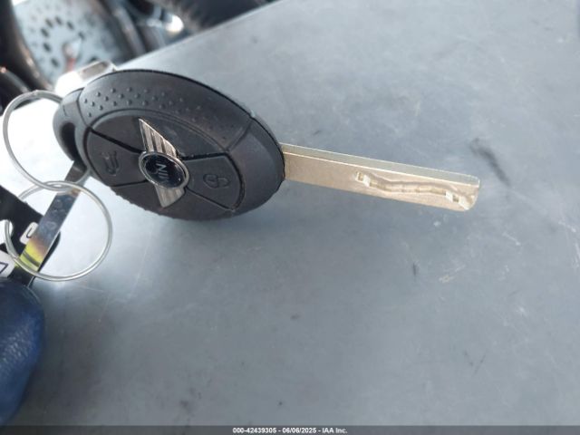 2006 MINI COOPER WMWRC33536TJ76102 Photo 10