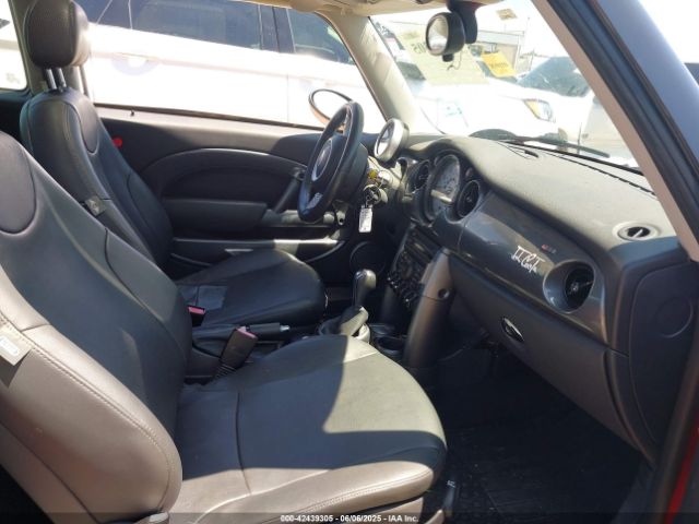 2006 MINI COOPER WMWRC33536TJ76102 Photo 4