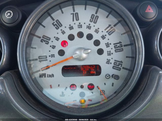 2006 MINI COOPER WMWRC33536TJ76102 Photo 6