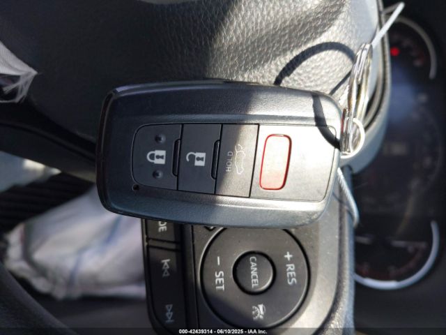 2T3W1RFV7RC294697 Toyota a25a-fks