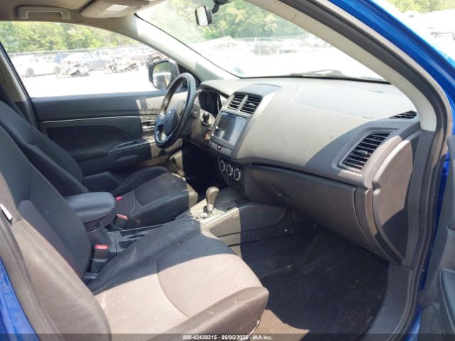 2019 MITSUBISHI OUTLANDER SPORT JA4AR3AU0KU017299 Photo 4