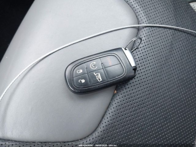 1C4PJMDS2EW247443 Jeep Cherokee Limited